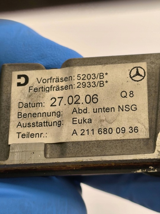 MERCEDES-BENZ E W211 2006 CHÂSSIS BIELLE DE POUSSÉE CHANGEMENTS VITESSE