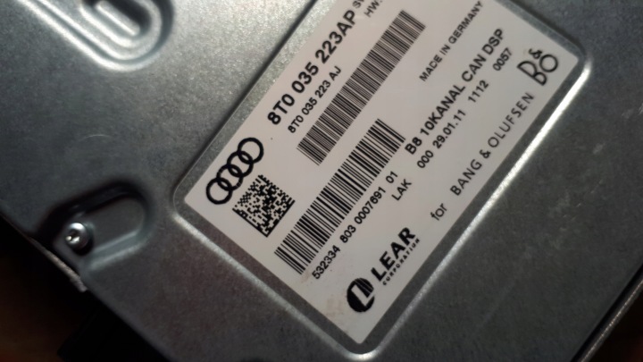 A4 B8 A5 8T AMPLIFICATEUR BANG OLUFSEN 8T0035223AP