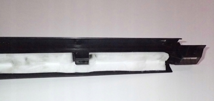 MOULURE SEUIL 4F2867271C RHD NOIRE AUDI A6 C6