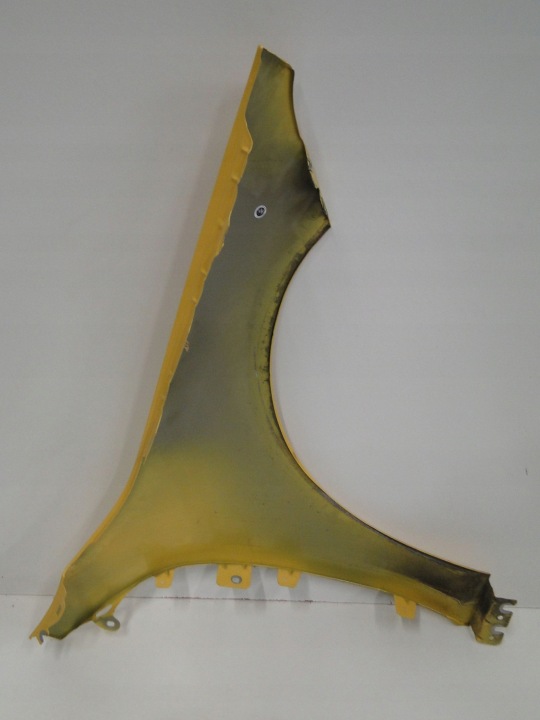 MERCEDES AILE GAUCHE AVANT JAUNE 914 CLA 118 C118 X118 W118