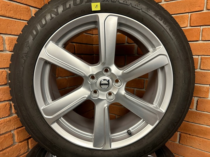 RUEDAS LLANTAS 19 5X108 VOLVO XC60 90 DE INVIERNO DUNLOP 2022 