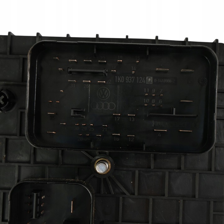 AUDI RS3 8P BOÎTE FUSIBLES RELAIS SAM 1K0937124Q