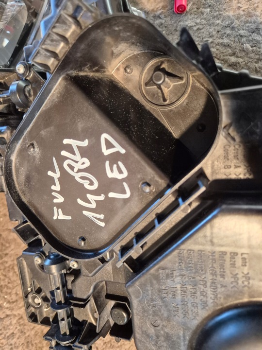 MERCEDES ACTROS MP5 PHARE PRAWA.FULL LED.100%. 19-