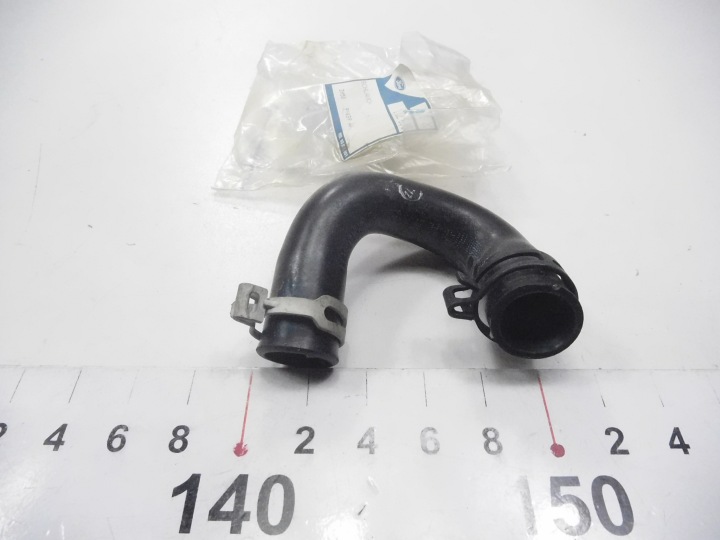 FIL FLEXIBLE RADIATEUR FORD FIESTA MK6 OE 1332095