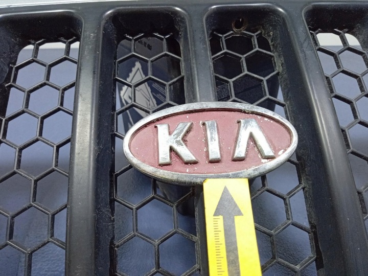 KIA RETONA 98- CALANDRE RADIATEUR GRILLE W3
