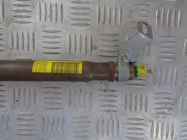 RIDEAU DROITE 601921300 OPEL ASTRA H HAYON 5D 04-