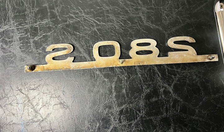 EMBLÈME MERCEDES 280S MERCEDES 280 AVEC INSIGNE SUR COUVERCLE DE COFFRE