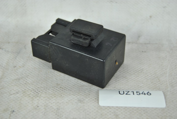 RELAIS POMPES CARBURANTS OMRON 5EB-81950-20 YAMAHA FZS 1000 FAZER 2002