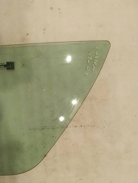 VITRE TRIANGULAIRE AVANT LATÉRALE AVANT CÔTÉ DROITE FORD TRANSIT CUSTOM