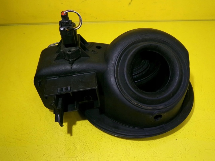 CLAPET GOULOTTE DE REMPLISSAGE CARBURANTS AVEC BOUCHON FORD C-MAX NR52