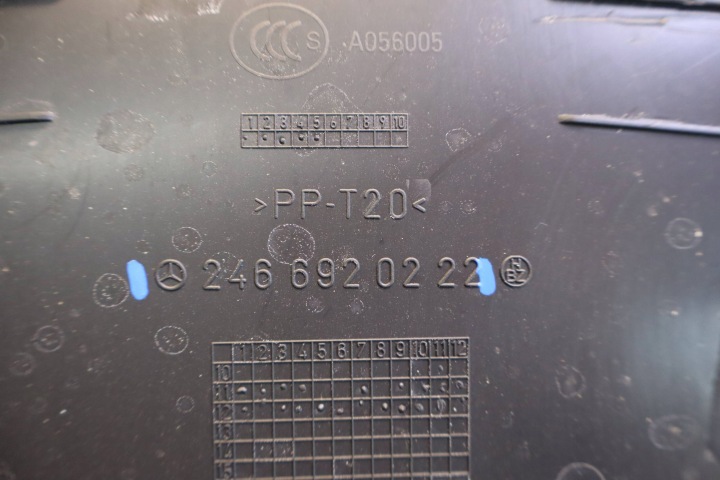 MERCEDES B W246 246 PROTECTION BRODERIE MONTANTS B DROITE CENTRALE A2466920222