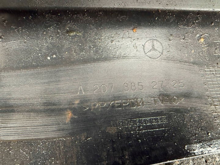 PARE-CHOCS AVANT AVANT MERCEDES-BENZ E CLASSE AMG COUPÉ C207 W207 A2078852725