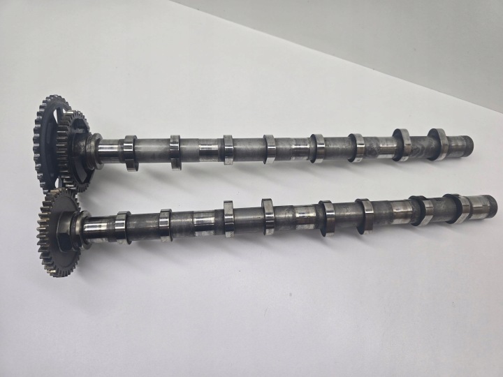 BMW 5 G30 G31 2018 ENSEMBLE ARBRE À CAMES