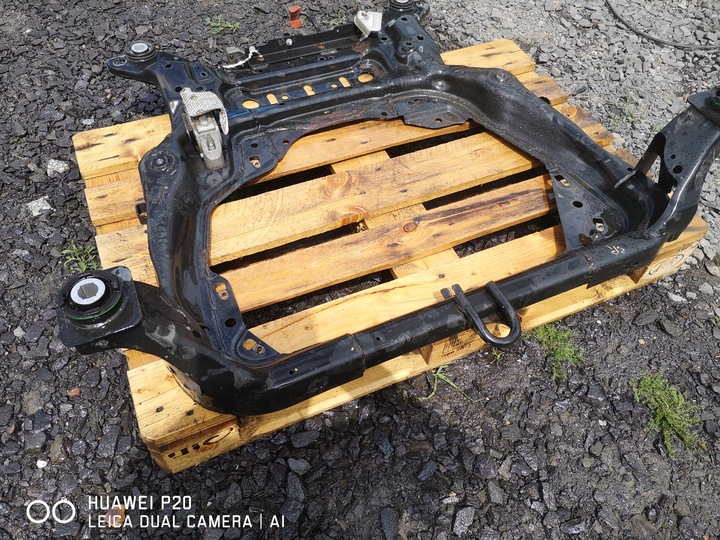 SUBBASTIDOR BASTIDOR PARTE DELANTERA LAND ROVER DISCOVERY SPORT 