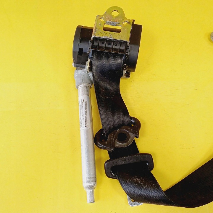 CEINTURE DE SÉCURITÉ DROIT AVANT AUDI A4 S4 B5 8D 8D0857706A NR581