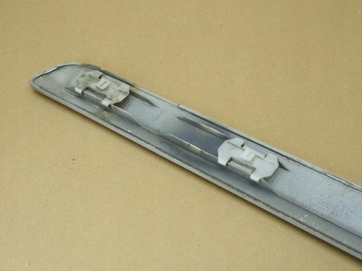 MECEDES W169 W245 MOULURE PORTES GAUCHE AVANT A1696981962