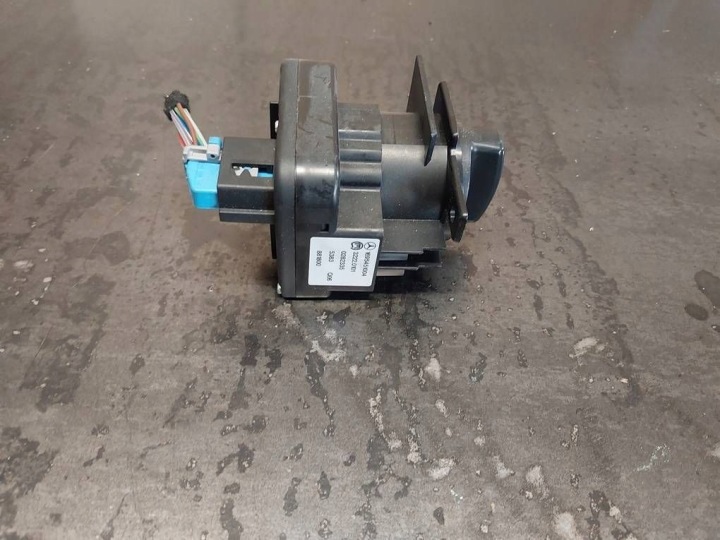 COMMUTATEUR FEUX MERCEDES-BENZ A W169 1695451004