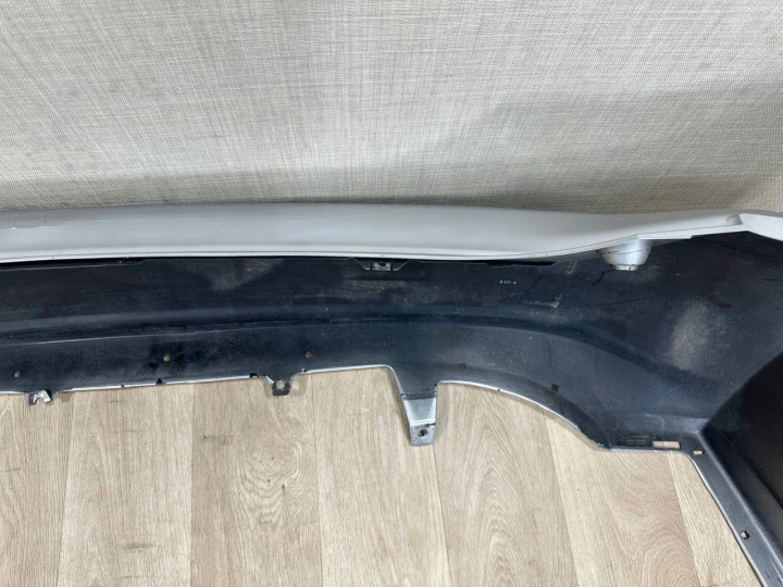 TOYOTA PRIUS III XW30 2009-2015 PARE-CHOCS ARRIÈRE 52159-47050