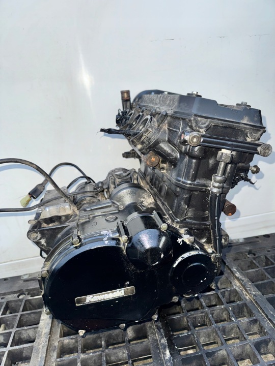 MOTEUR COMPLET KAWASAKI ZX-10 88R TOMCAT