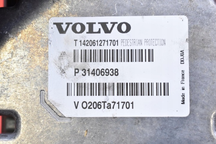 MODULE CAPTEUR COUSSINS PIÉTON 31406938 VOLVO V40 2 II 12-16