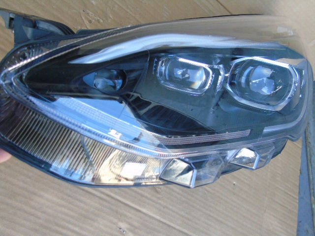 FORD FOCUS MK4 PHARE AVANT COMPLET LED JX7B13E017AG