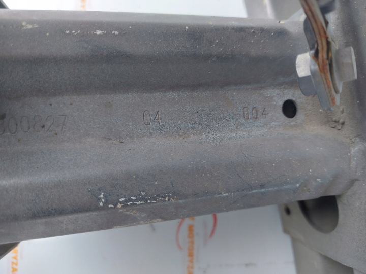 TRAFIC III VIVARO B 16R POUTRE PARE-CHOCS AVANT 93866989 752101525R