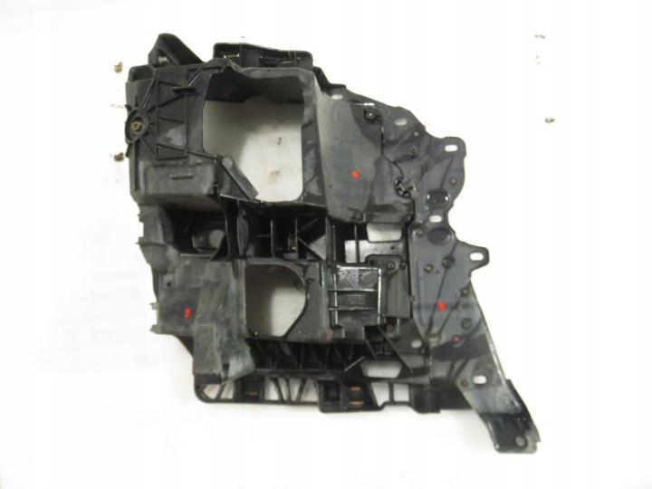 BOÎTE PHARES GAUCHE AVANT MAN TGX I 81416106760