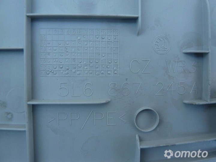 SKODA YETI PROTECTION MONTANTS 5L6867245A