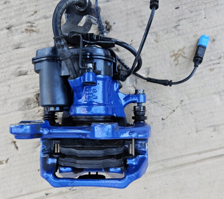 BMW X3 G01 X4 G02 X5 G05 X6 G06 X7 G07 ZACISKA DROIT GAUCHE ARRIÈRE MODULE