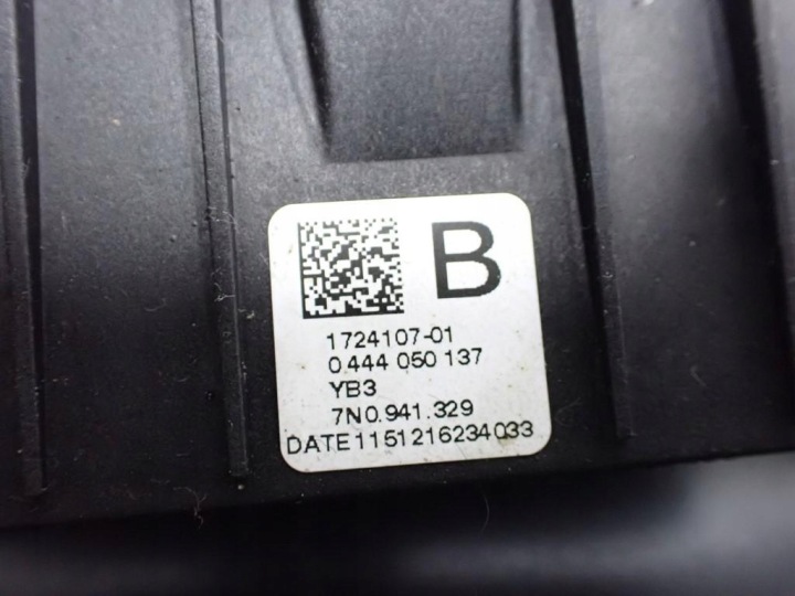 RÉSERVOIR ADBLUE POMPE ENTRÉE 7E0131877F 5Q0131969C VW T6 MULTIVAN 2.0 TDI 16R