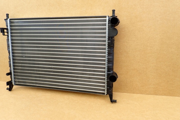 FIAT SIENA PALIO 02- RADIATEUR MOTEUR EAU 46833511 OE