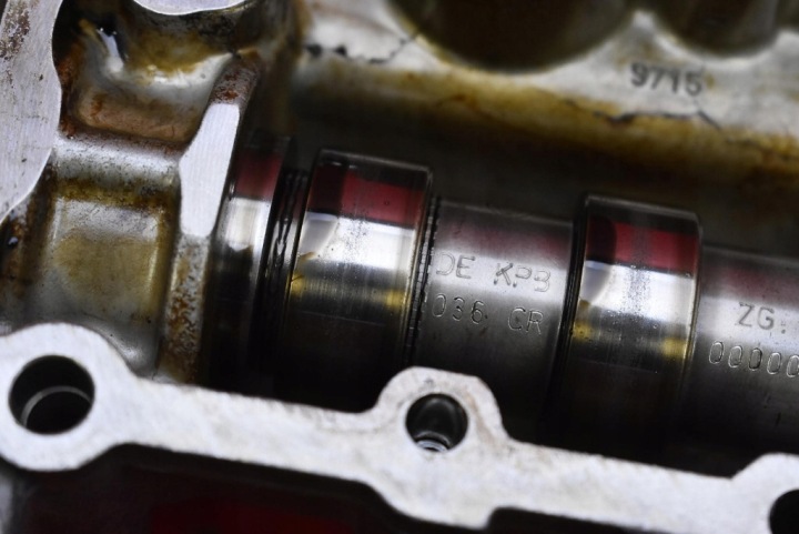 COUVERCLE DE SOUPAPES CHÂSSIS ARBRES 036103475 VW BORA 1.6 FSI 16V 110 KM 98-05