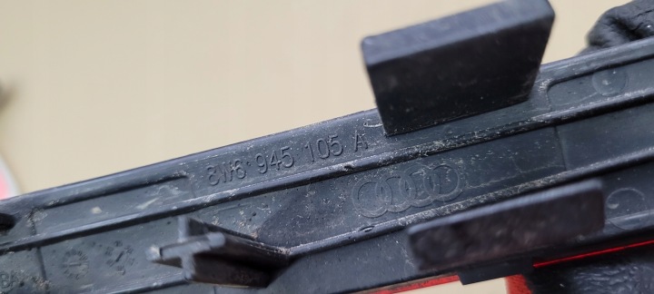 A5 8W RÉFLECTEUR PARE-CHOCS DROIT ARRIÈRE 8W6945105A SPORTBACK 5D