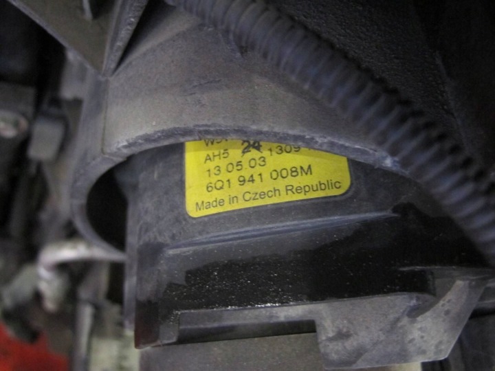 VW POLO 4 IV 9N 01-05 NOIR PARE-CHOCS AVANT PHARE COURROIE RADIATEURS L041 ENSEMBLE