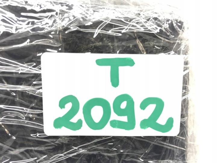 AUDI Q2 2018 DROITE CÔTÉ MOULURE VITRES PORTES ARRIÈRE 81A839901