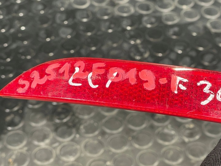 BMW 3 F30 11-15 4 F32 F33 F36 13-17 RÉFLECTEUR PHARES PARE-CHOCS DROIT ARRIÈRE ARRIÈRE