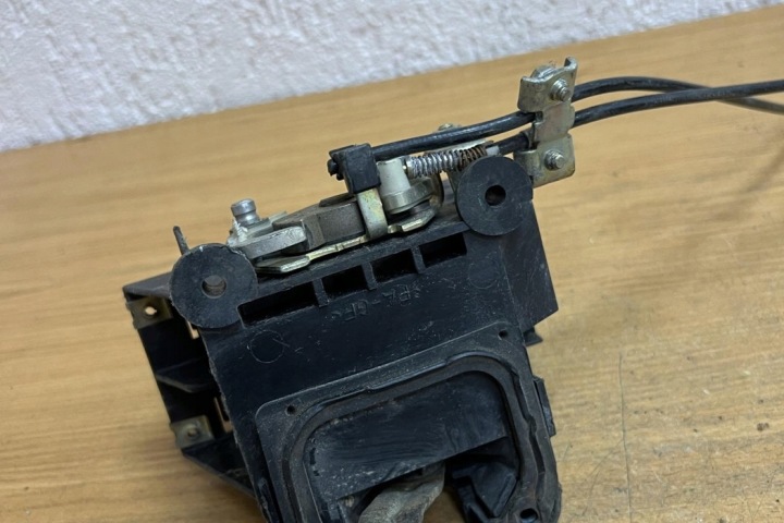MÉCANISME CHANGEMENTS VITESSE MERCEDES-BENZ AVEC (W140) 1402670437 DIESEL 1996