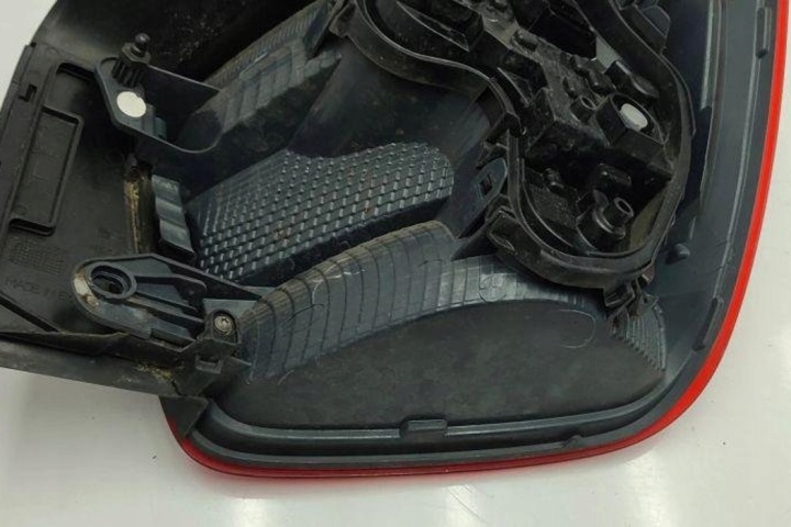 BMW F20 F21 PHARE LED GAUCHE ARRIÈRE ARRIÈRE 7270095
