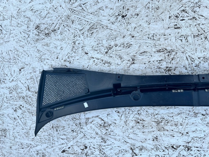 FABIA IV DOUBLURE DE PASSAGE DE ROUE SUPÉRIEUR PLASTIQUE DROIT GAUCHE 6VA819415 6VA819416