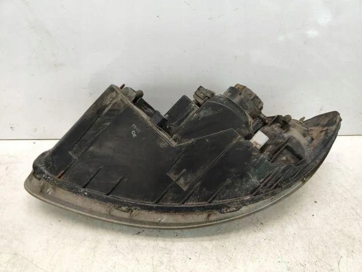 PHARE DROITE AVANT HYUNDAI 921022BXXX 2.19L HYBRID 197KW 2007