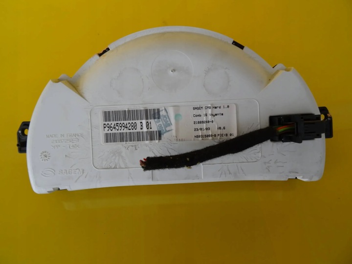COMPTEUR COMPTEUR TABLEAU DE BORD CITROEN C3 1.4 ESSENCE P9645994280 NR346