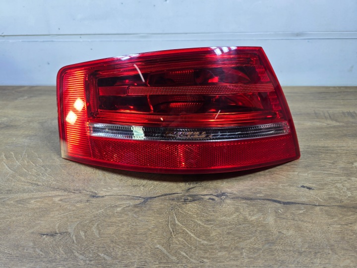 AUDI A3 8P CABRIO PHARE ARRIÈRE ARRIÈRE GAUCHE 8P7945095