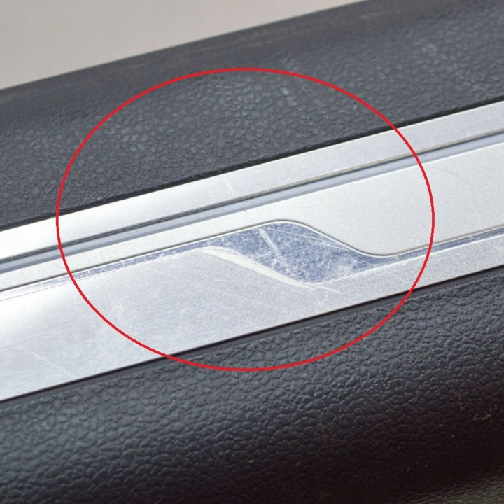 VOLKSWAGEN TIGUAN 2019 GAUCHE CÔTÉ PROTECTION MONTANTS VITRES AVANT A