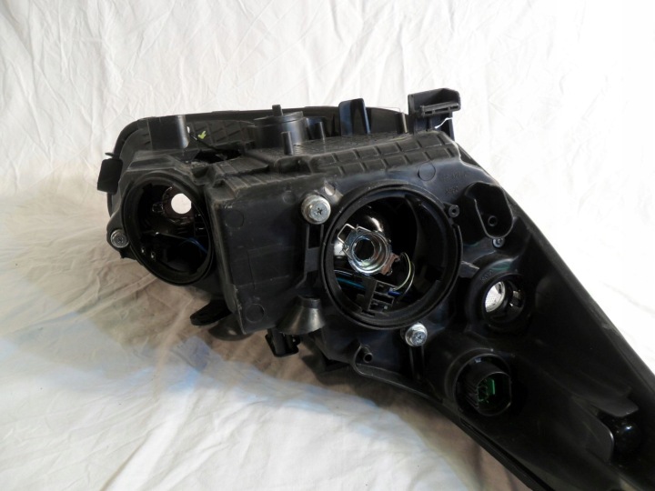KIA CEED II 2 PROJECTEUR GAUCHE LENTILLE LED PHARE GAUCHE