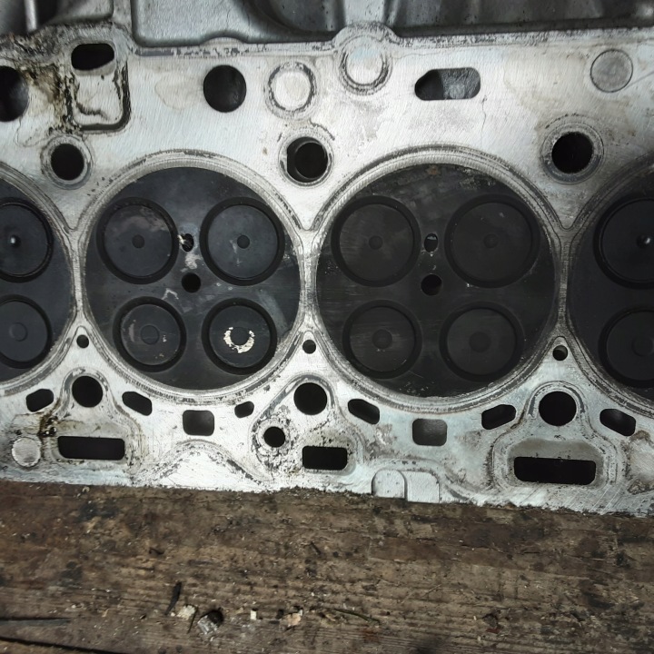 CULASSE MOTEUR BMW N47D20 E90 E87 7812603 02