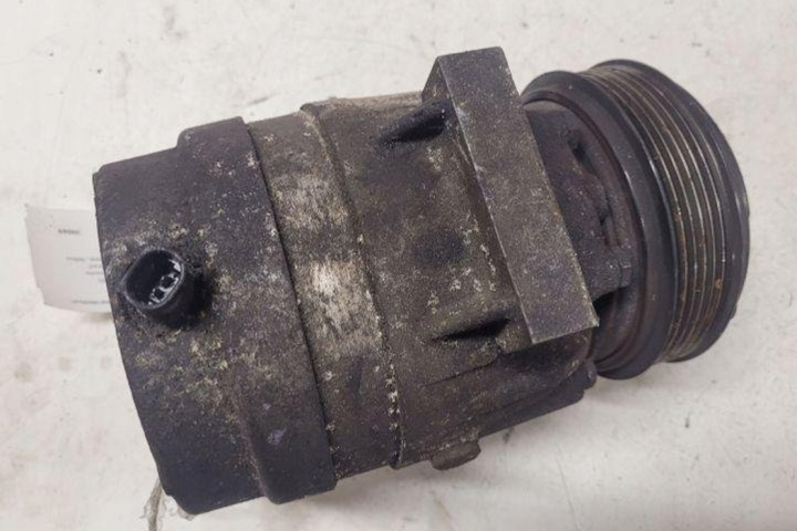 COMPRESSEUR DE CLIMATISATION RENAULT LAGUNA II (BG0/1_) 8200021822 1.9L DIESEL