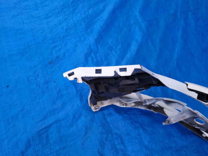 RENAULT MEGANE IV 4 PARE-CHOCS AVANT AVANT 620225094R 2158