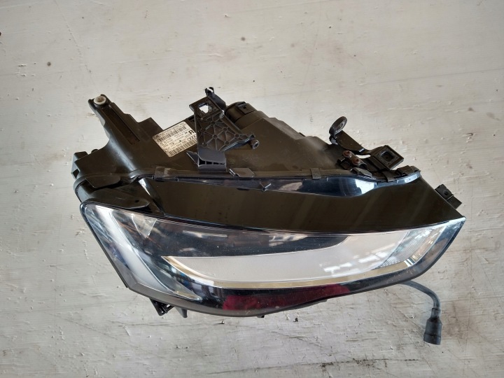 AUDI A5 8T LIFT PHARE DROIT AVANT DROITE AVANT 8T0941004BB ANGLAIS UK