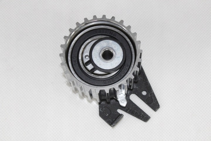 KIT DISTRIBUTION OPEL 1,9CDTI 04-