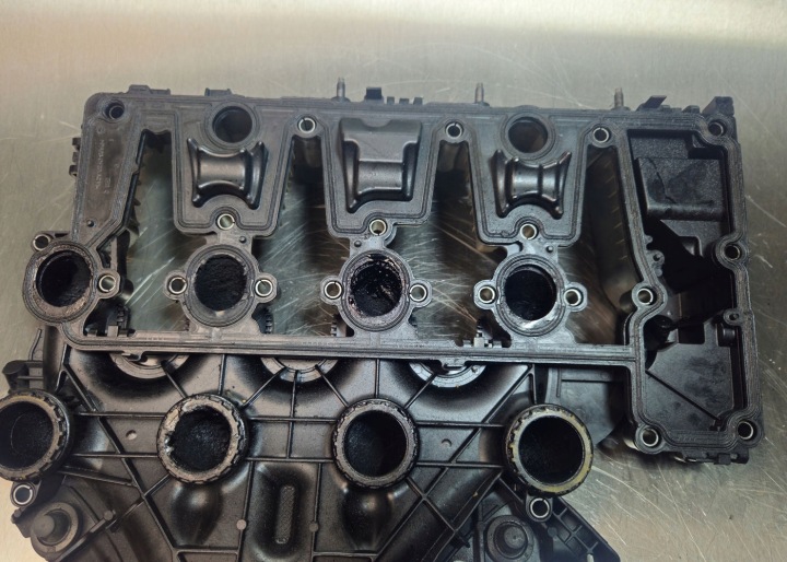 FORD FOCUS MK3 2.0TDCI COLLECTEUR ADMISSION 9674394480